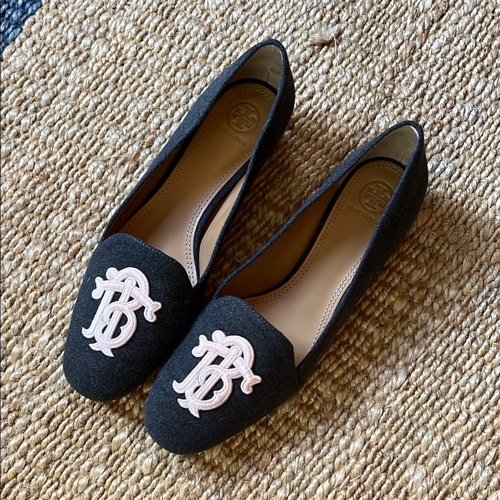 Tory Burch Pink and Gray Loafers with Classic Design